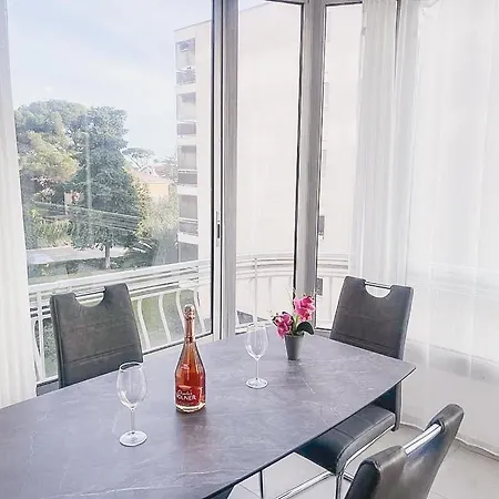 Apartment Le Golden Beach Yourhosthelper *