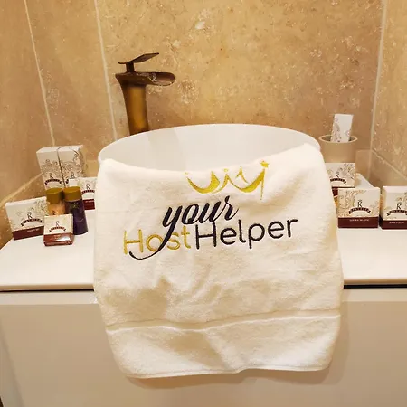 Le Golden Beach Yourhosthelper